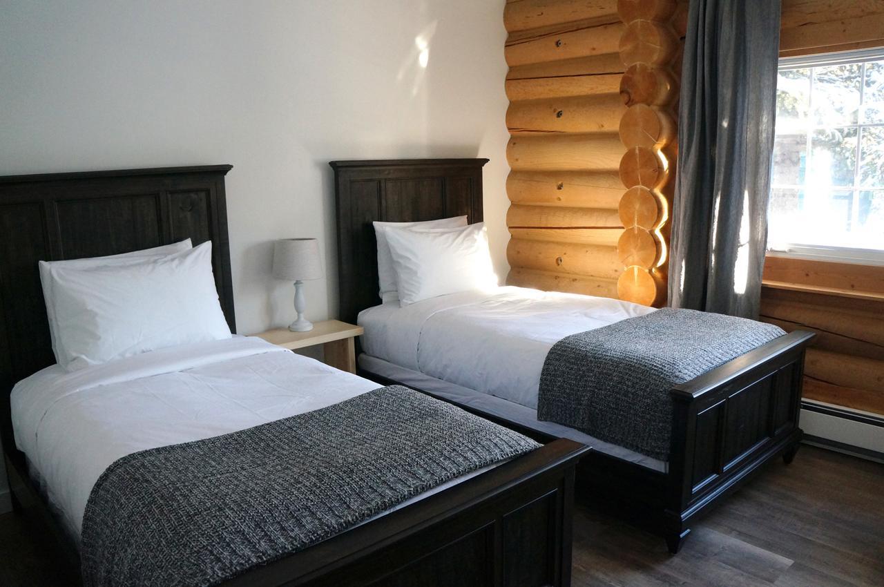 Whitewater Lodge Golden Dış mekan fotoğraf